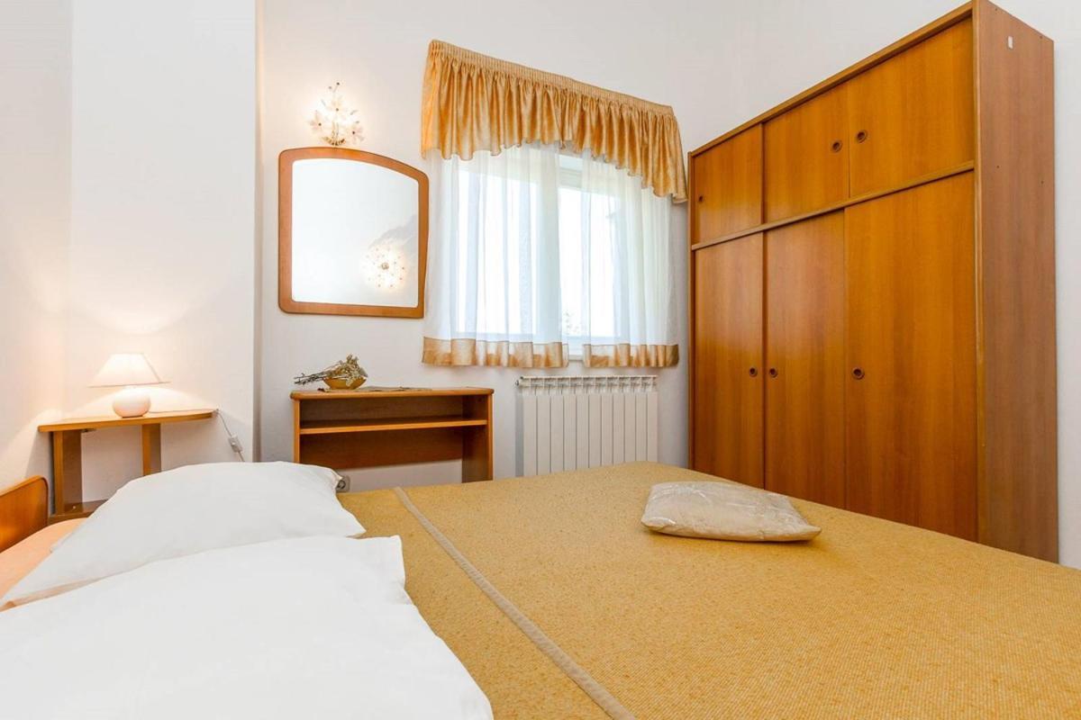 Pradolando Apartament Pula